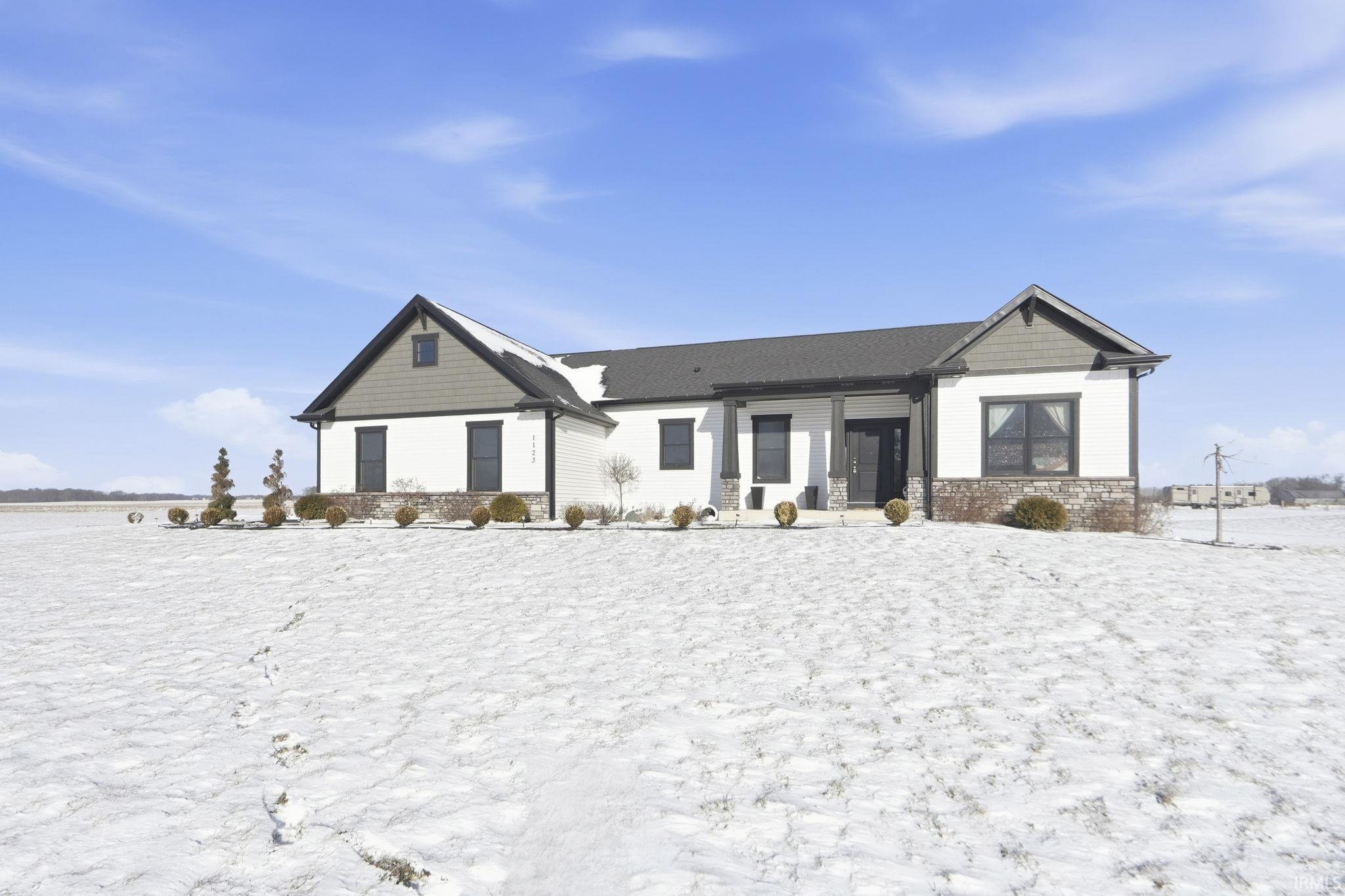 1123 State Road 8 Auburn, IN 46706 - Photo 32 of 36