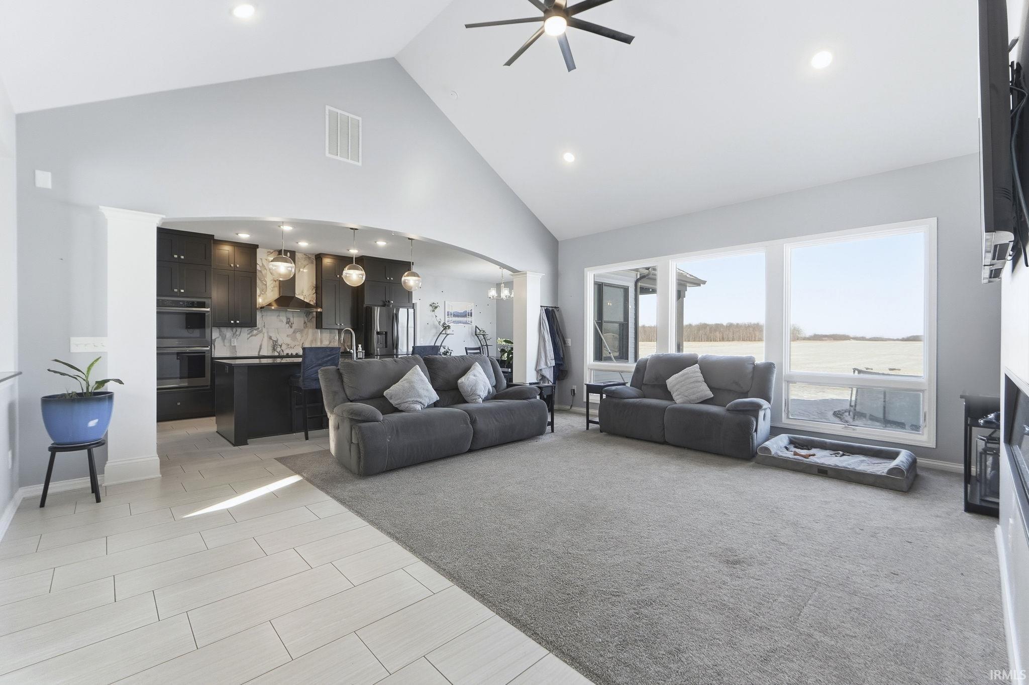 1123 State Road 8 Auburn, IN 46706 - Photo 4 of 36