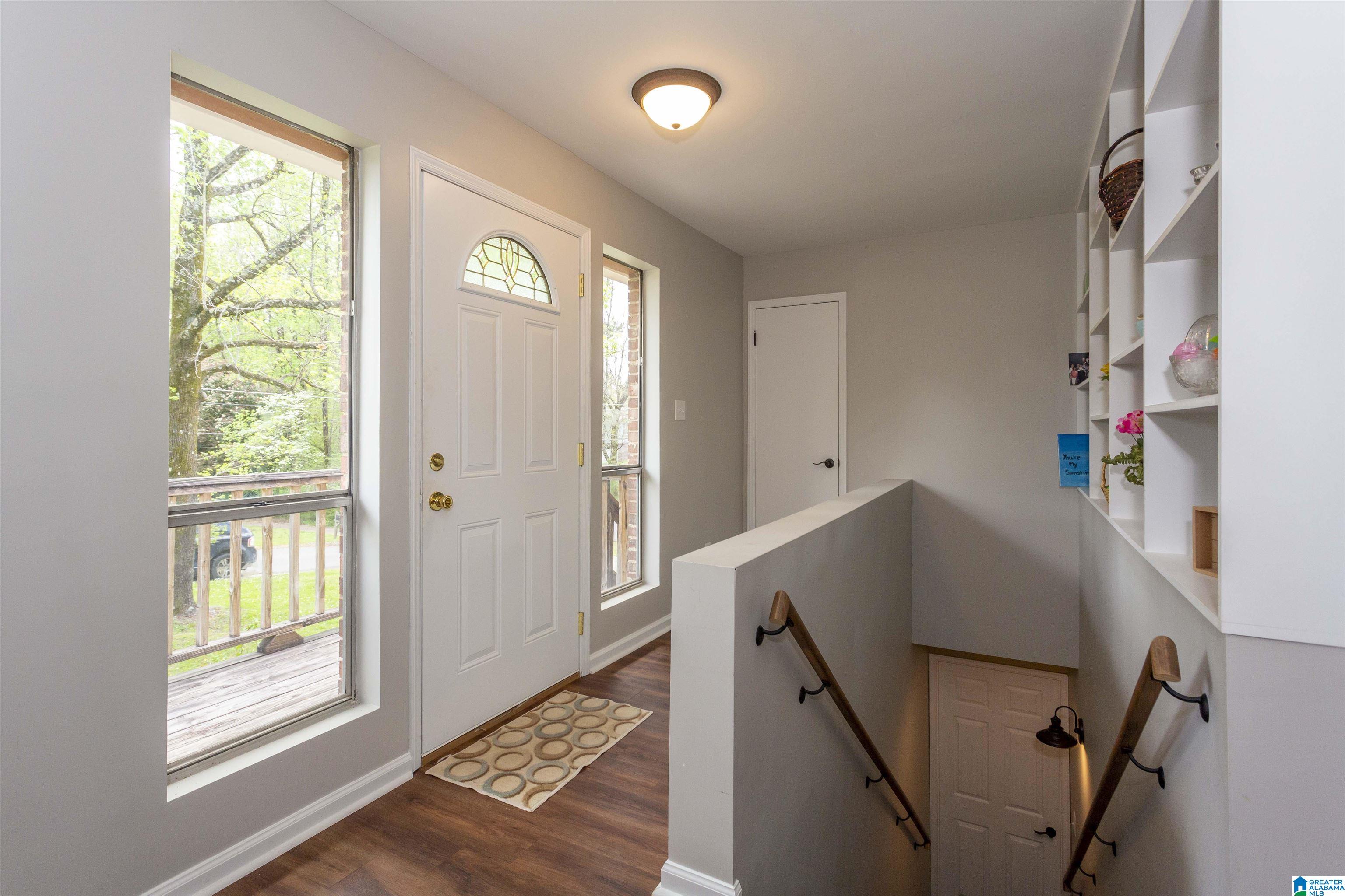 422 13th Place Pleasant Grove, AL 35127 - Photo 6 of 28