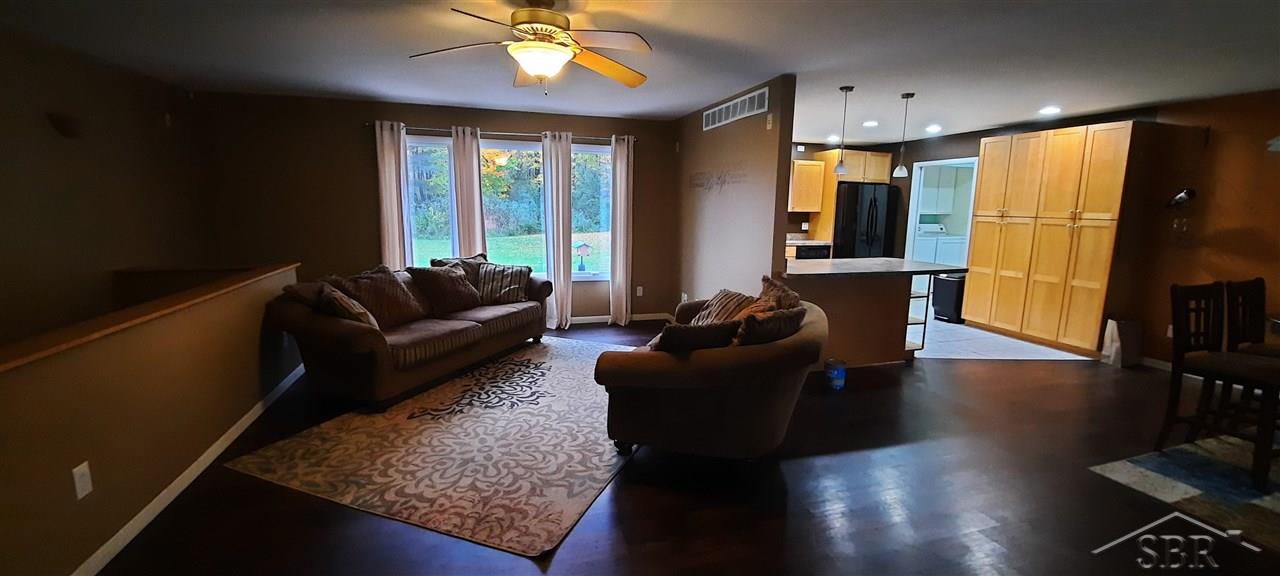 9563 Barkley Road Millington, MI 48746 - Photo 8 of 37 50059283-7.JPG