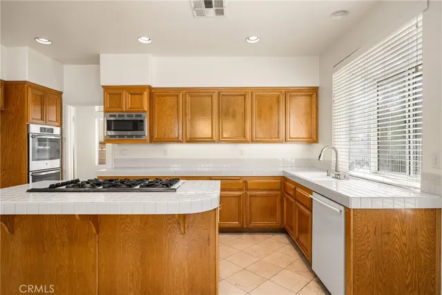 $4,950 | 823 South Parkglen Place, Anaheim Hills, CA 92808