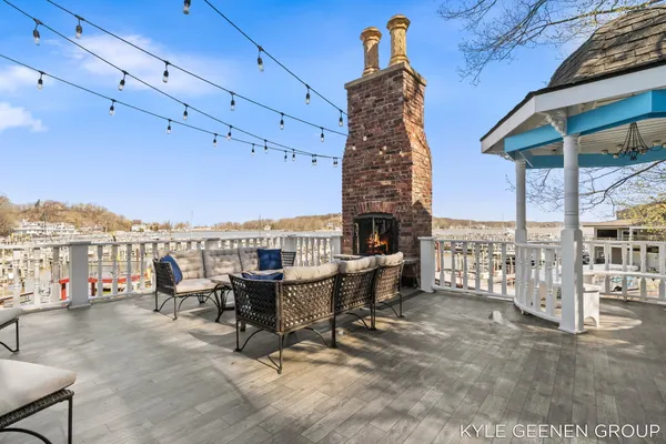 $1,795,000 | 2238 South Shore Drive, Holland, MI 49423