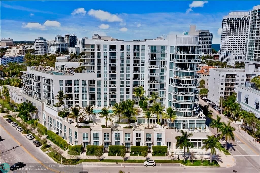 401 North Birch Road, Unit 415 Fort Lauderdale, FL 33304 - Photo 23 of 33 a view of a city with tall buildings