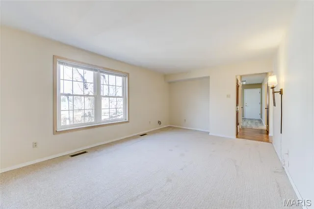 $259,000 | 3901 Rue De Renard, Florissant, MO 63034