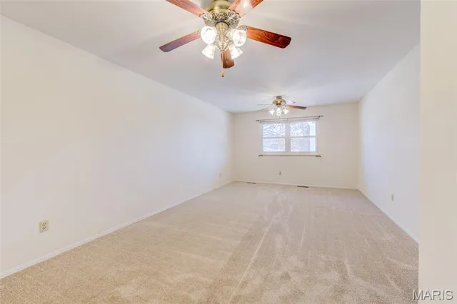 $259,000 | 3901 Rue De Renard, Florissant, MO 63034