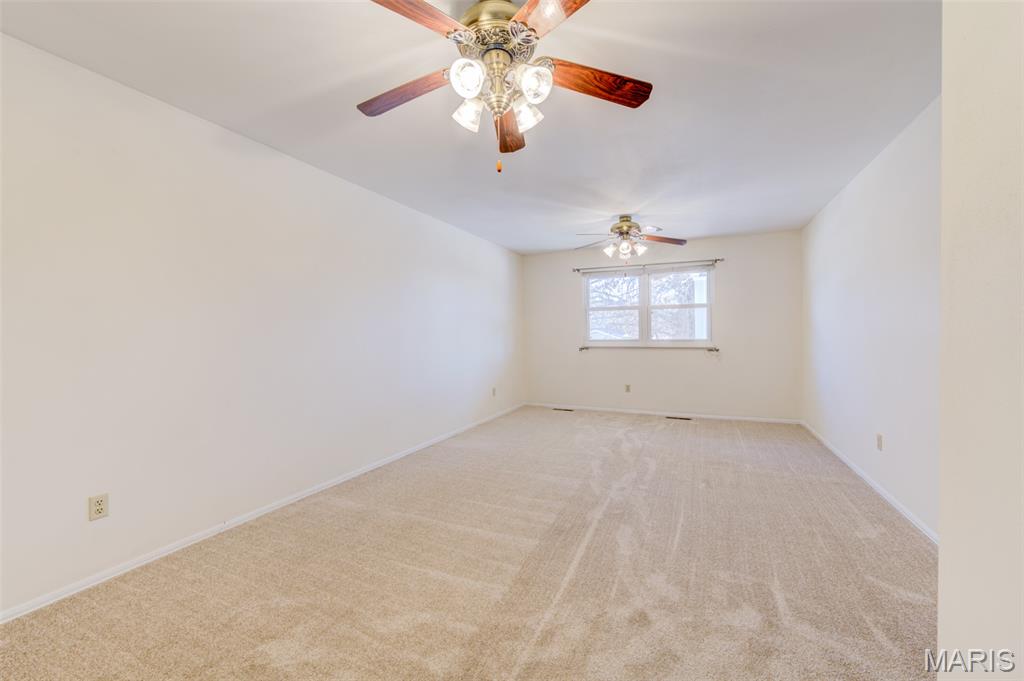 3901 Rue De Renard Florissant, MO 63034 - Photo 23 of 44