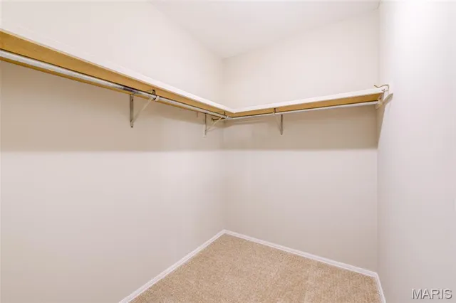 $259,000 | 3901 Rue De Renard, Florissant, MO 63034