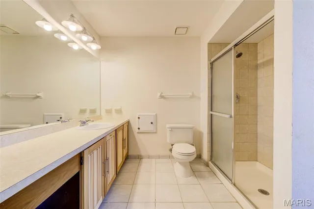 $259,000 | 3901 Rue De Renard, Florissant, MO 63034