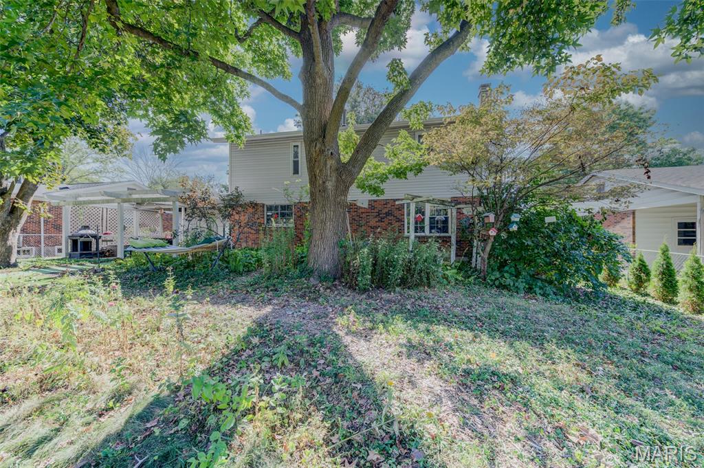 3901 Rue De Renard Florissant, MO 63034 - Photo 3 of 44