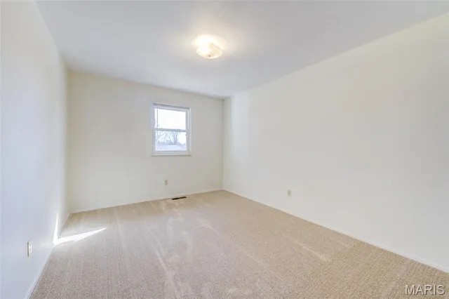 $259,000 | 3901 Rue De Renard, Florissant, MO 63034