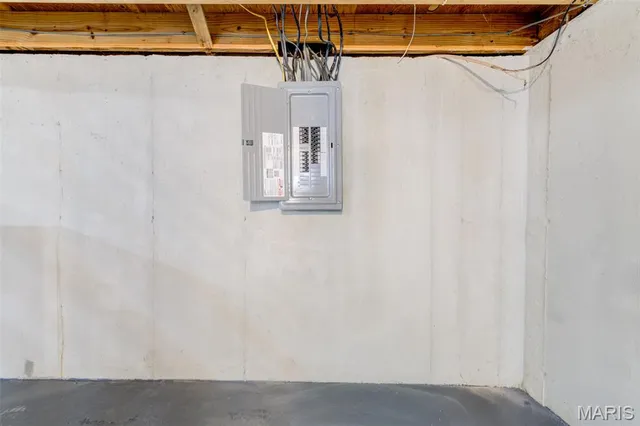 $259,000 | 3901 Rue De Renard, Florissant, MO 63034