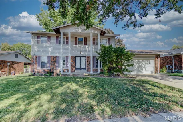 $259,000 | 3901 Rue De Renard, Florissant, MO 63034