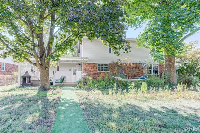 $259,000 | 3901 Rue De Renard, Florissant, MO 63034