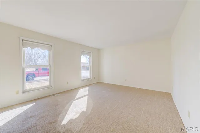 $259,000 | 3901 Rue De Renard, Florissant, MO 63034