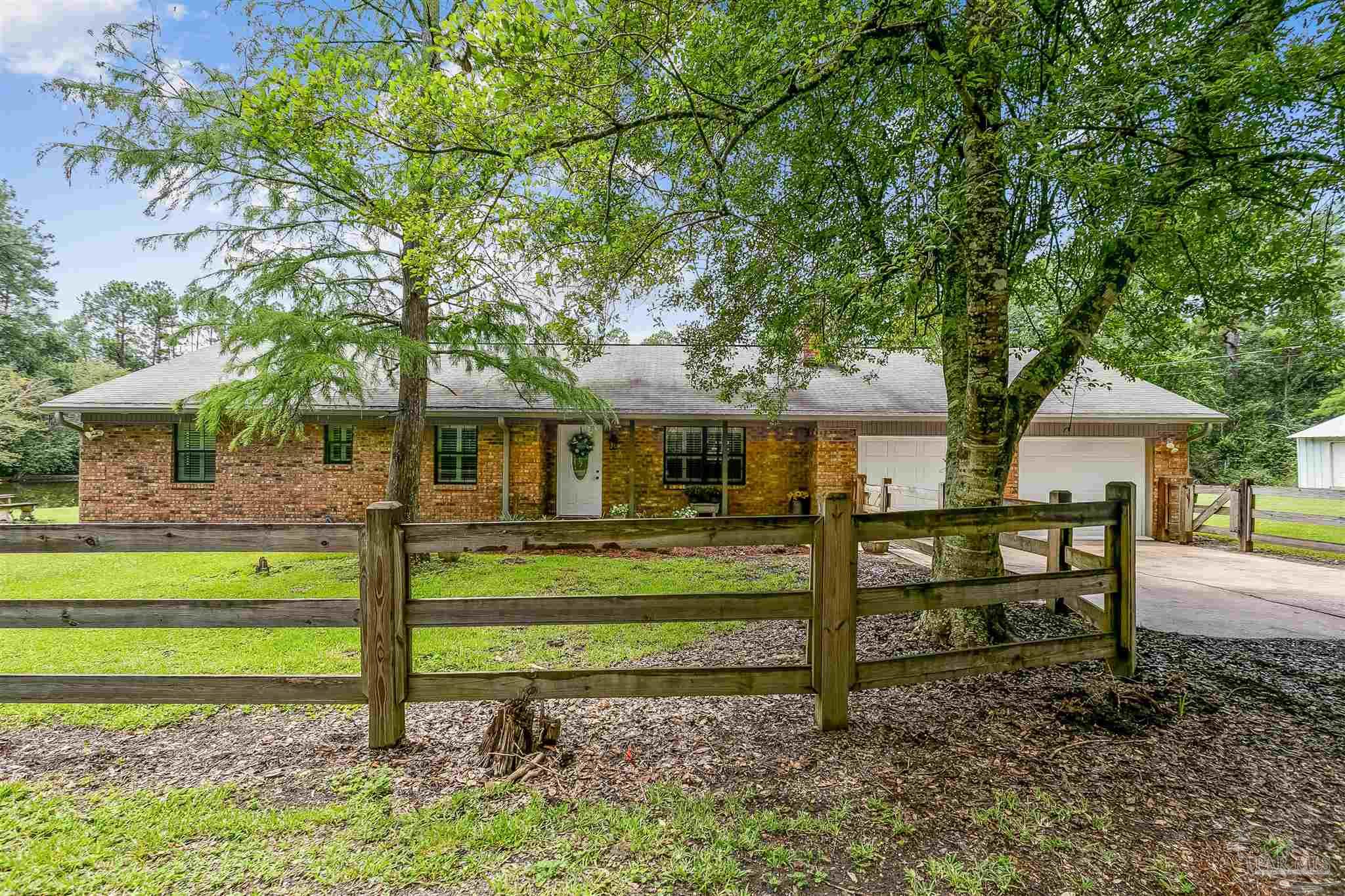6712 Helms Road Pensacola, FL 32526 - Photo 8 of 48 Gallery Image 8