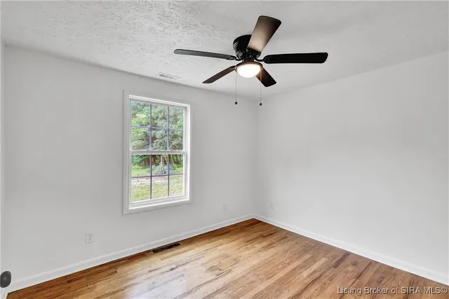 $250,000 | 4945 West Rouck Road, New Albany, IN 47150