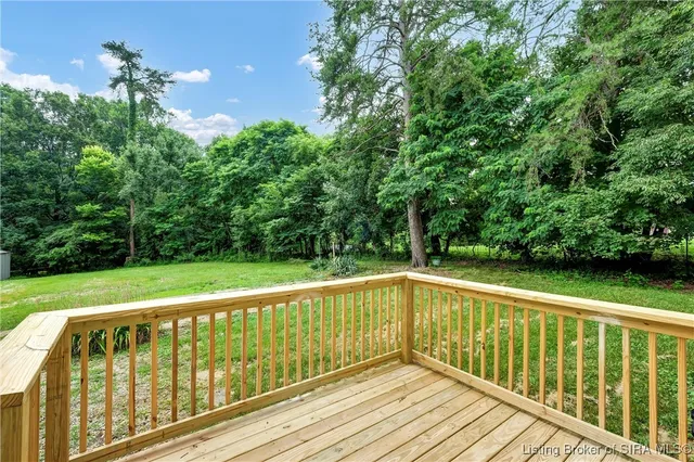 $250,000 | 4945 West Rouck Road, New Albany, IN 47150