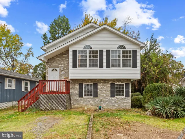 $400,000 | 4012 10th Street, North Beach, MD 20714