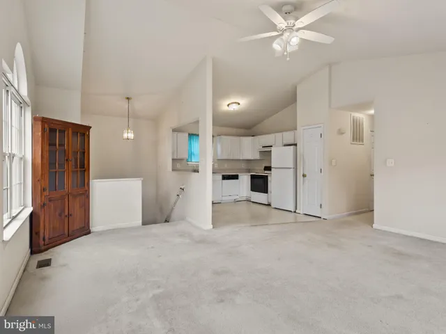 $400,000 | 4012 10th Street, North Beach, MD 20714