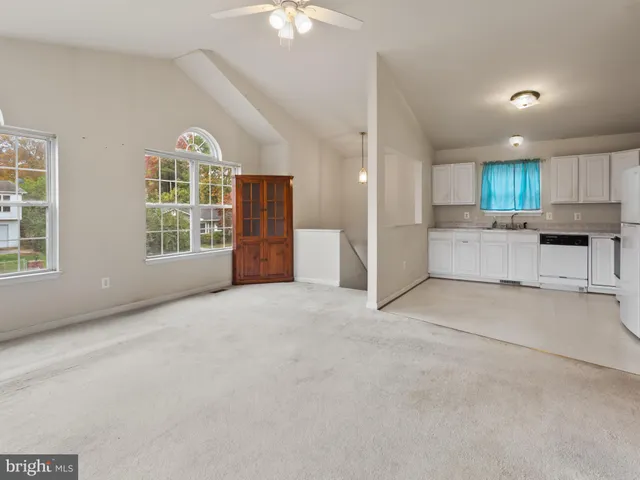 $400,000 | 4012 10th Street, North Beach, MD 20714