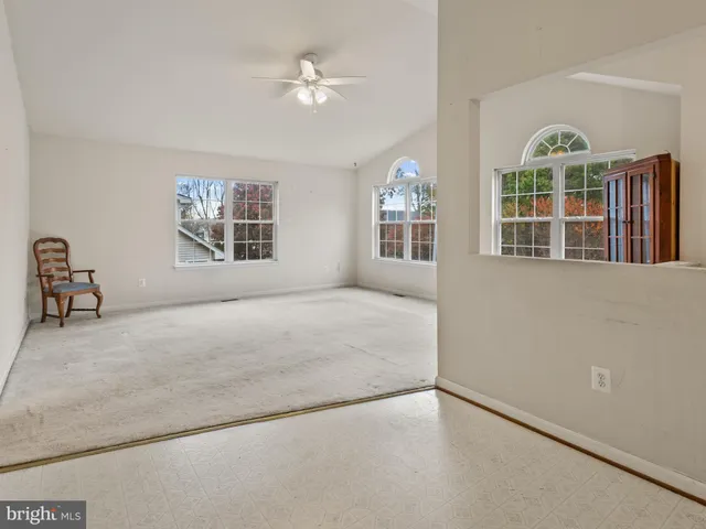 $400,000 | 4012 10th Street, North Beach, MD 20714