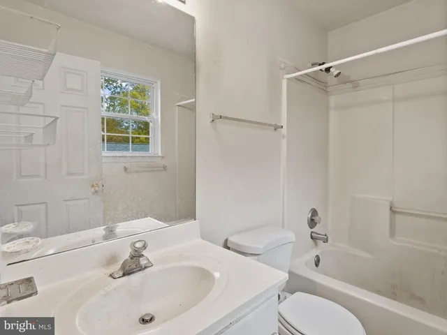 $400,000 | 4012 10th Street, North Beach, MD 20714