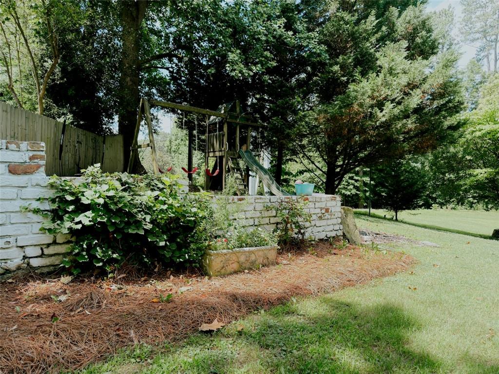 1664 Alderbrook Road Northeast Atlanta, GA 30345 - Photo 43 of 52