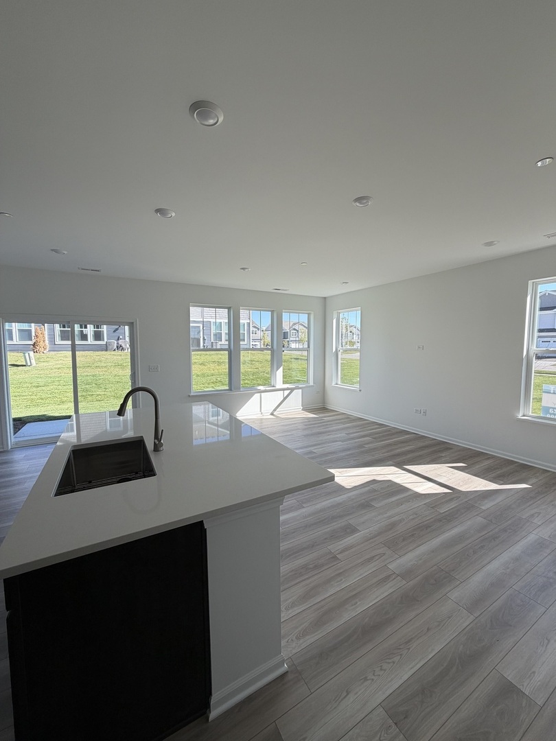 12058 Jordi Road Huntley, IL 60142 - Photo 5 of 13