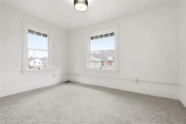 $227,500 | 511 East 2nd Avenue, Tarentum, PA 15084