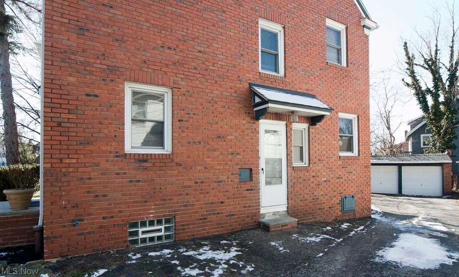 3535 Edison Road Cleveland, OH 44121 - Photo 23 of 26 Gallery Image 23