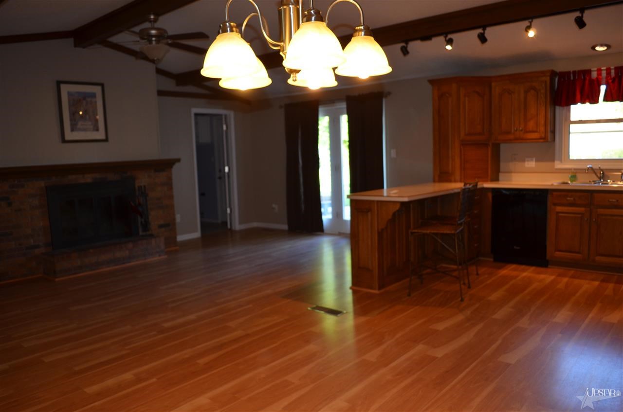1517 Stogdill Road Bluffton, IN 46714 - Photo 6 of 26 Gallery Image 6