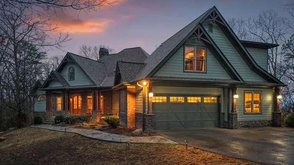 $1,300,000 | 2958 Bluff View Drive West, Dunlap, TN 37327