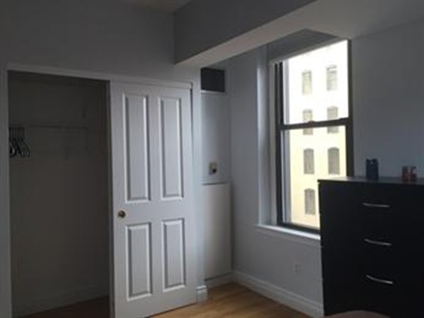10 Charlesgate East, Unit 404 Boston, MA 02215 - Photo 5 of 6