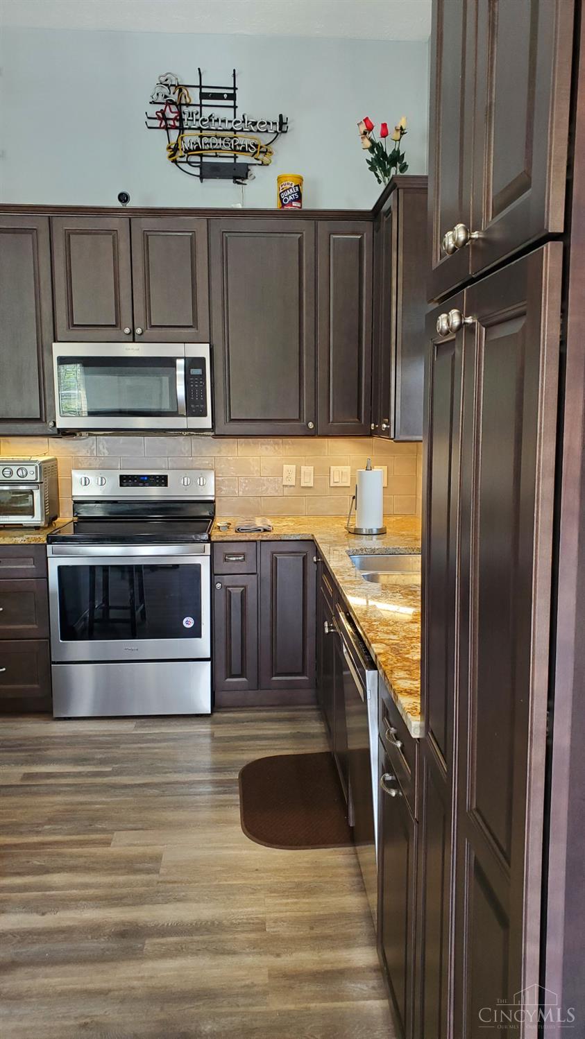 3501 Jessup Road Cincinnati, OH 45239 - Photo 6 of 44