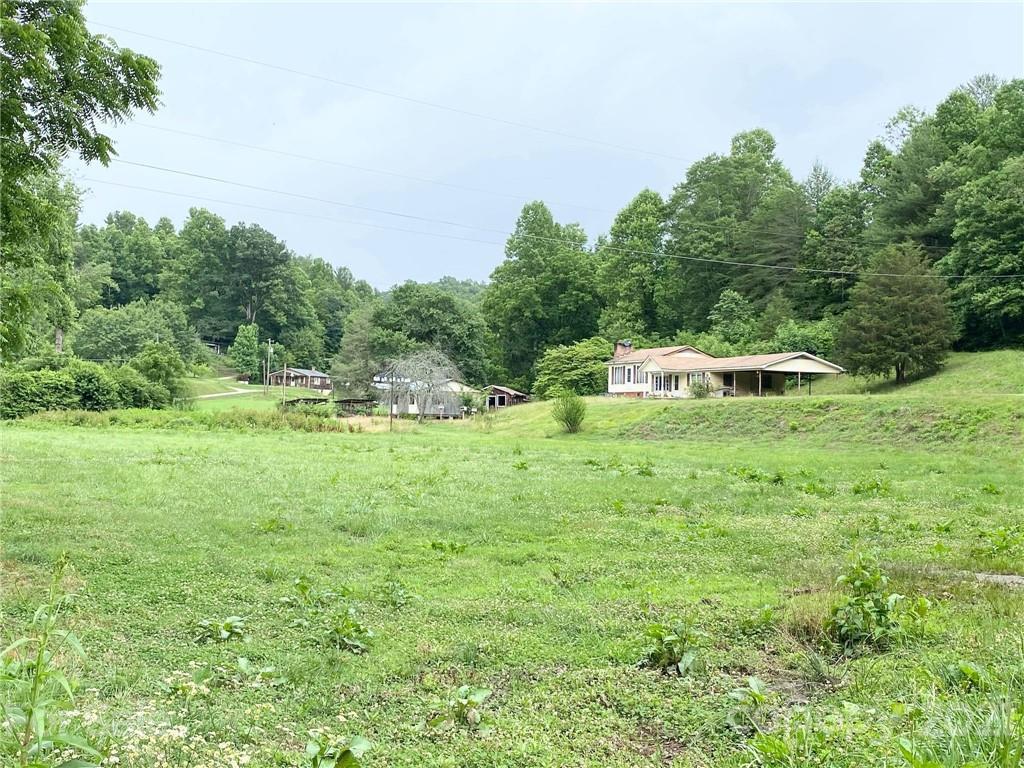 4272 Rocky Road Lenoir, NC 28645 - Photo 1 of 15 Gallery Image 1