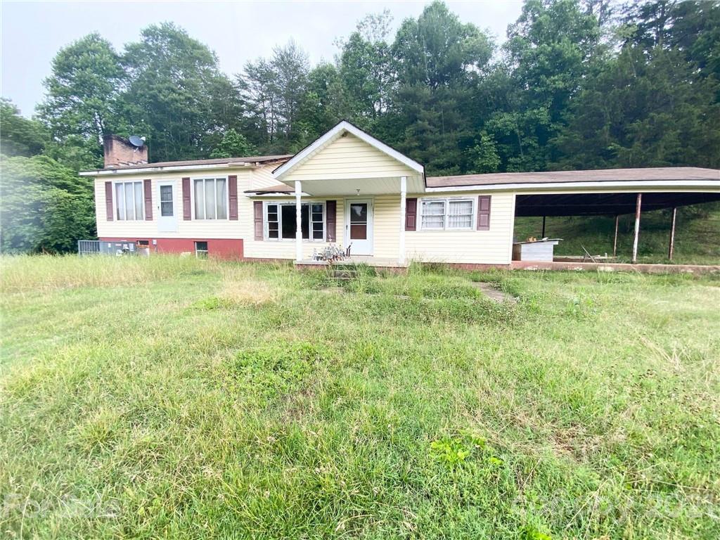 4272 Rocky Road Lenoir, NC 28645 - Photo 2 of 15 Gallery Image 2