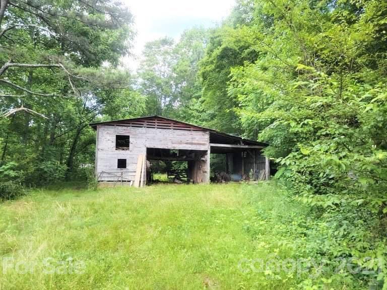 4272 Rocky Road Lenoir, NC 28645 - Photo 14 of 15 Gallery Image 14