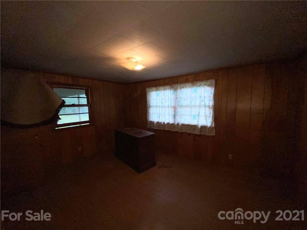4272 Rocky Road Lenoir, NC 28645 - Photo 9 of 15 Gallery Image 9