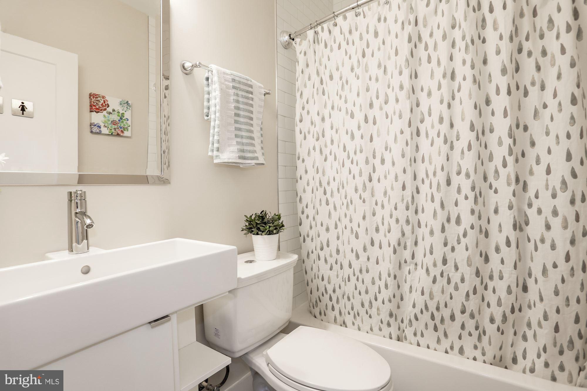1627 Rosedale Street Northeast Washington, DC 20002 - Photo 19 of 31 2nd Updated Full Bath