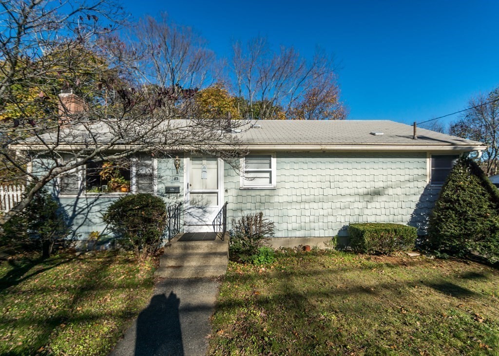 83 College Farm Road Waltham, MA 02451 - Photo 2 of 19 Gallery Image 2