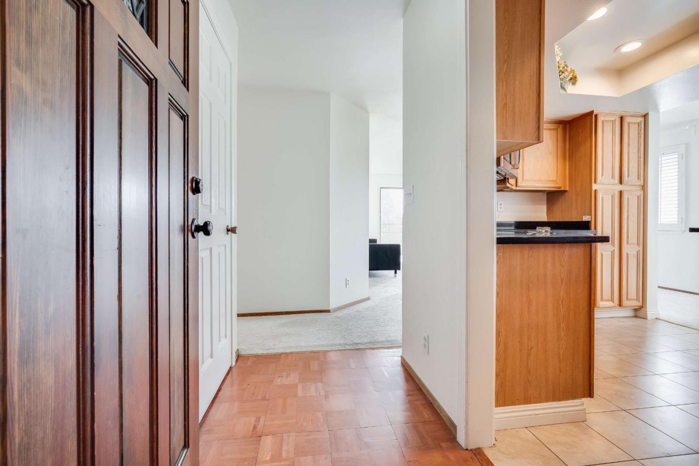 22135 Sevilla Road, Unit 47 Hayward, CA 94541 - Photo 4 of 37