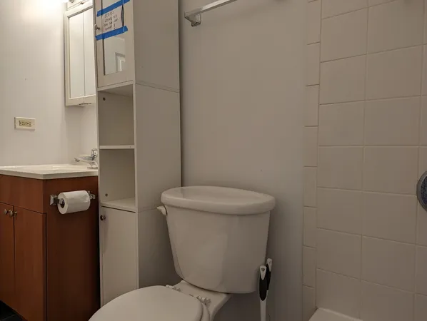 $2,795 | 1813 North Milwaukee Avenue, Unit 3R, Chicago, IL 60647