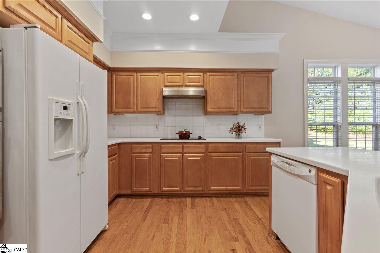 326 Ascot Ridge Lane Greer, SC 29650 - Photo 10 of 36 Gallery Image 10