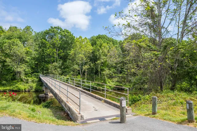 $2,900 | 200 North Pickett Street, Unit 307, Alexandria, VA 22304