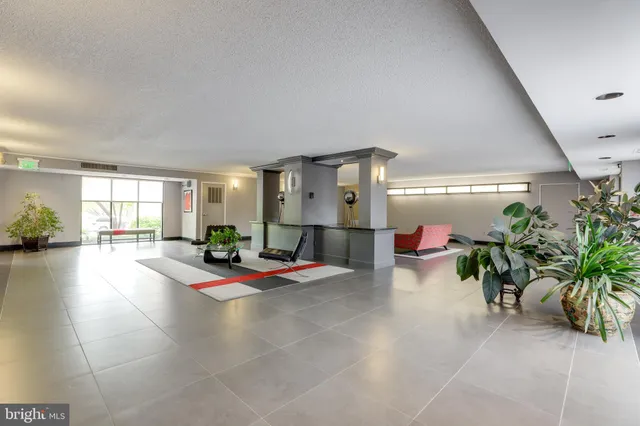 $2,900 | 200 North Pickett Street, Unit 307, Alexandria, VA 22304