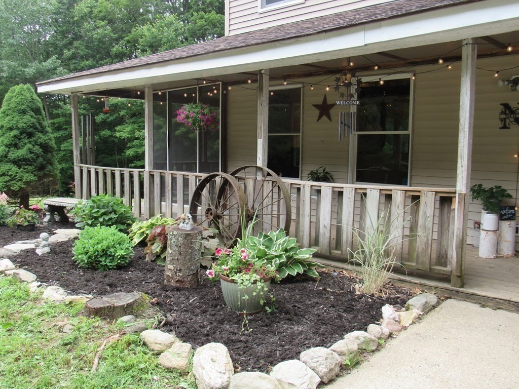 26 Taft Road Chester, MA 01011 - Photo 3 of 41 Gallery Image 3