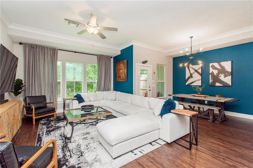 9017 Stonecroft Avenue Baton Rouge, LA 70810 - Photo 2 of 22