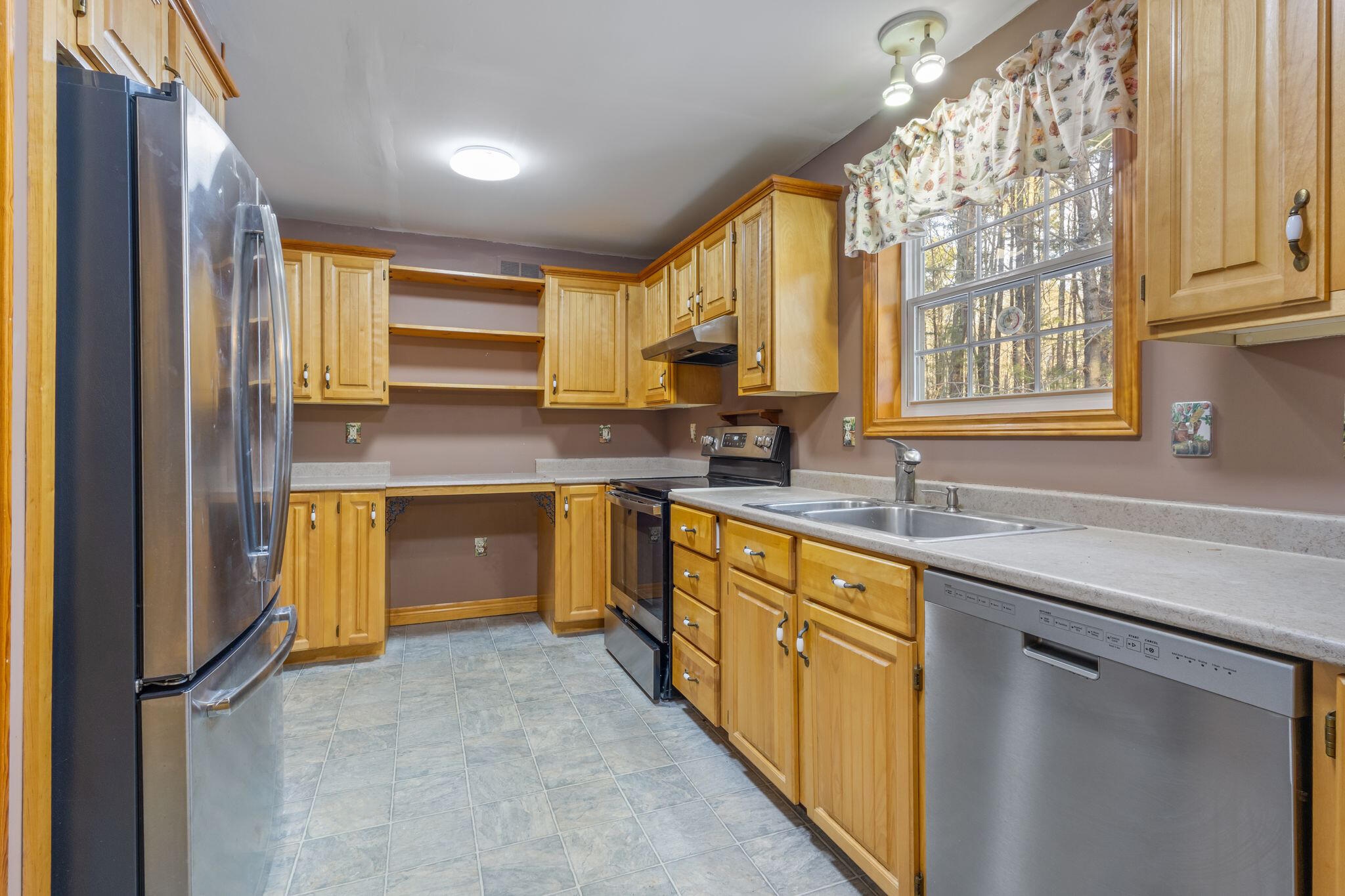 1094 State Road Eliot, ME 03903 - Photo 13 of 42 1094 State Road, Eliot