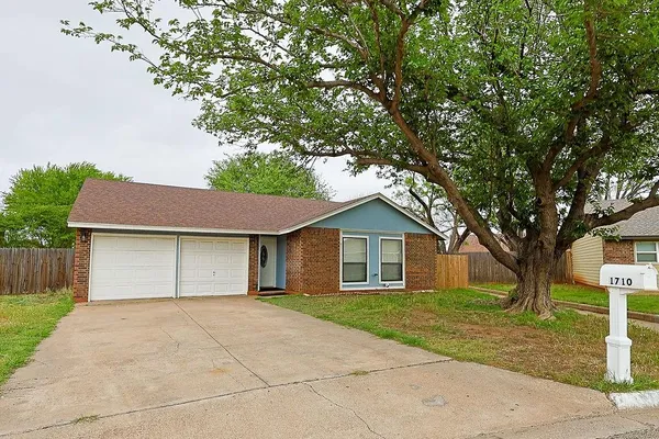 $220,000 | 1710 Bob White Court, Abilene, TX 79605