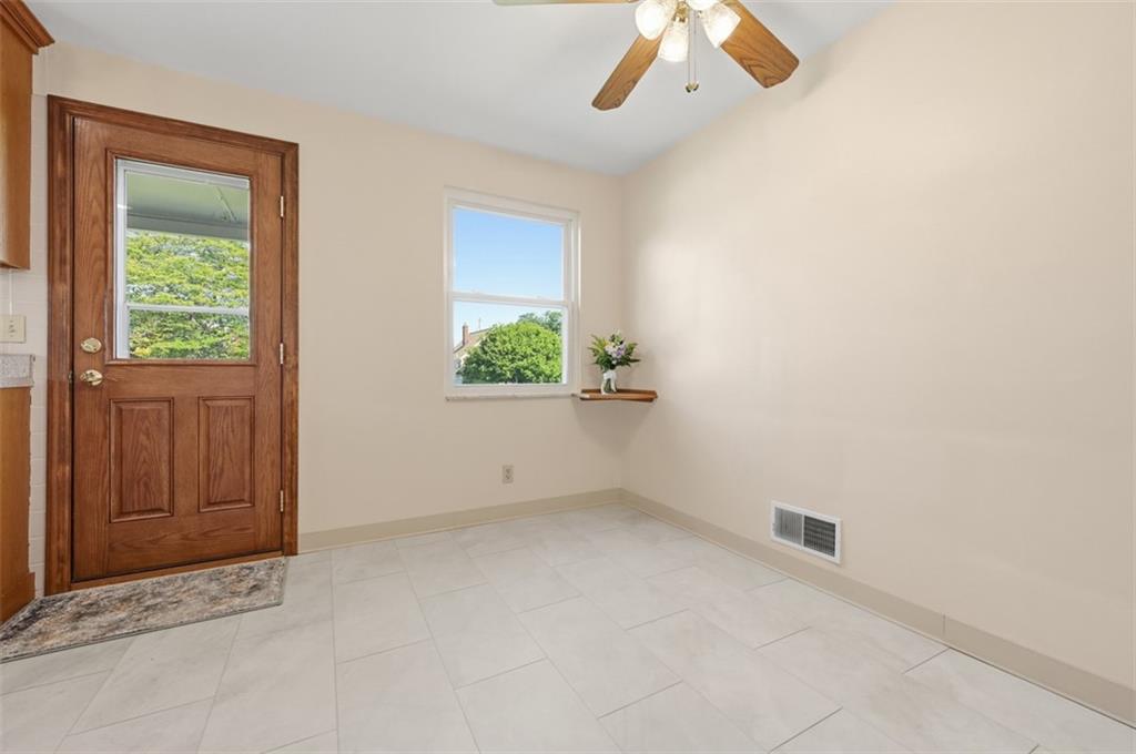 981 Ridge Road Bridgeville, PA 15017 - Photo 14 of 41 Make it your own